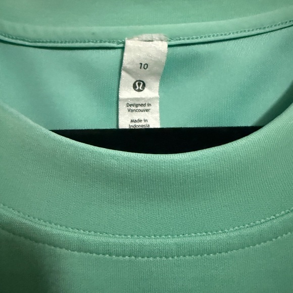 lululemon Perfectly Oversized Cropped Crew *Softstreme | Wild Mint | Size 10 - Picture 2 of 4